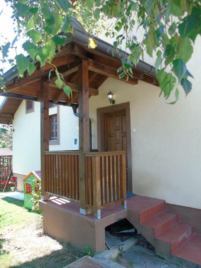 Home Away From Home Ilidža Esterno foto